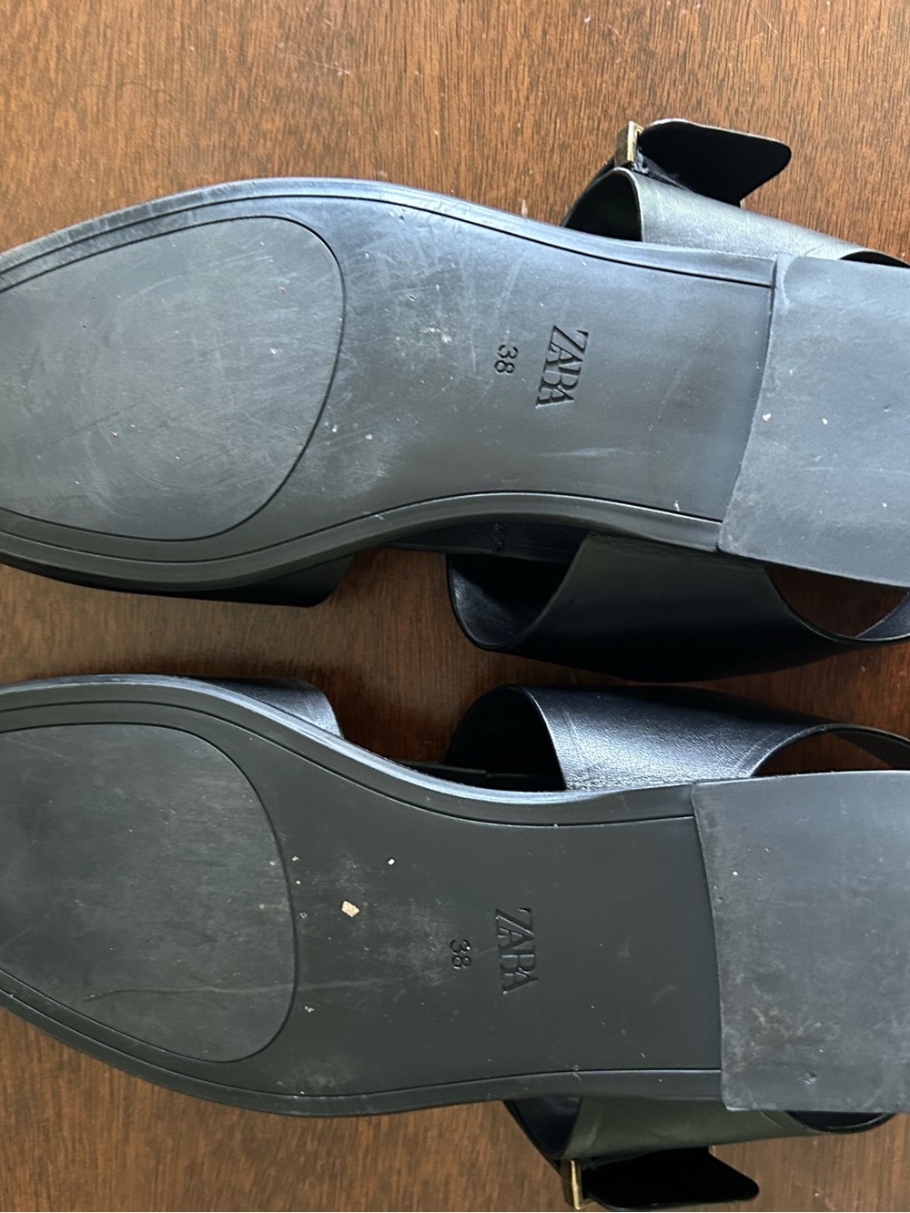 ZARA Women’s Black Leather Fisherman Sandals - Picture 5 of 6